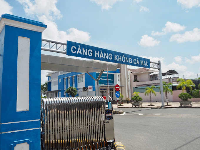 cảng hàng không cà mau